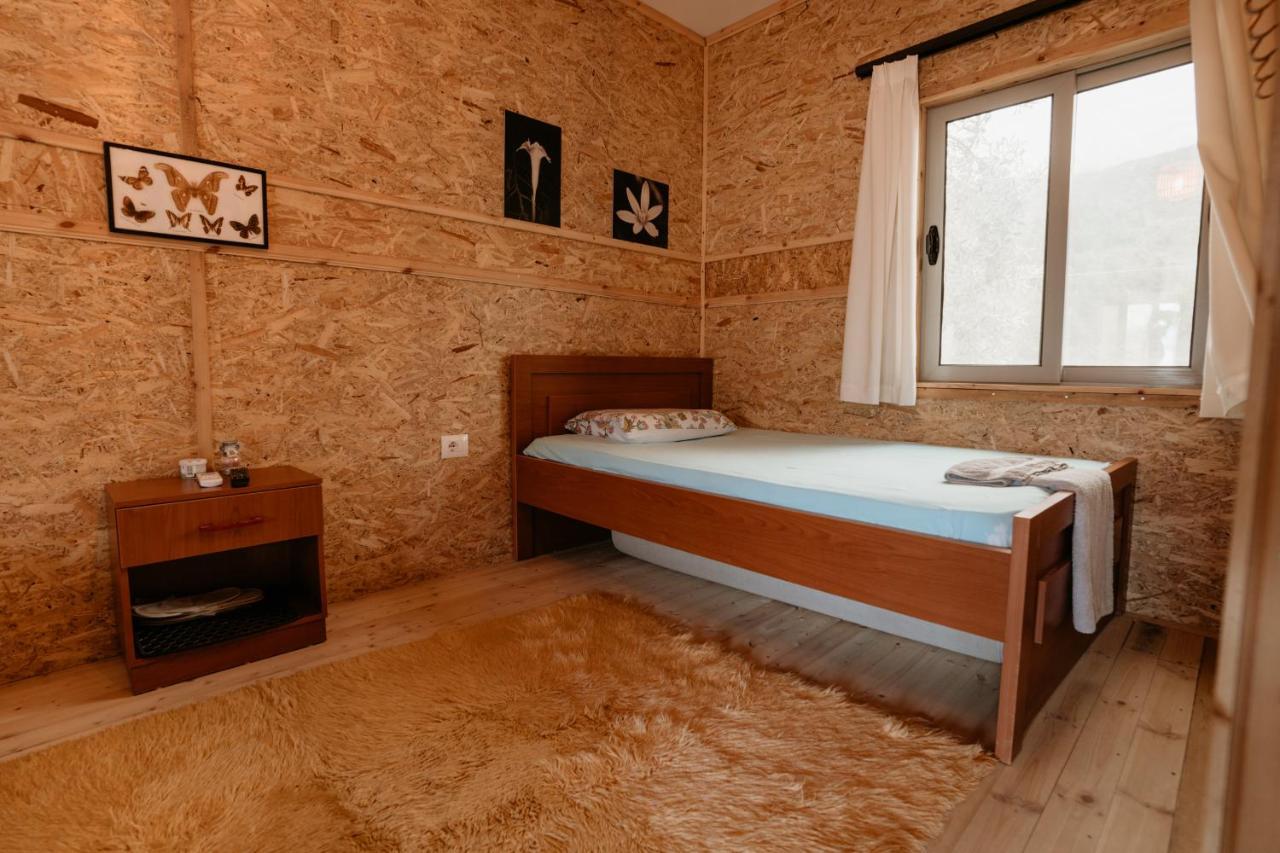 Bujtina Vjosa Hotel Memaliaj Ngoại thất bức ảnh