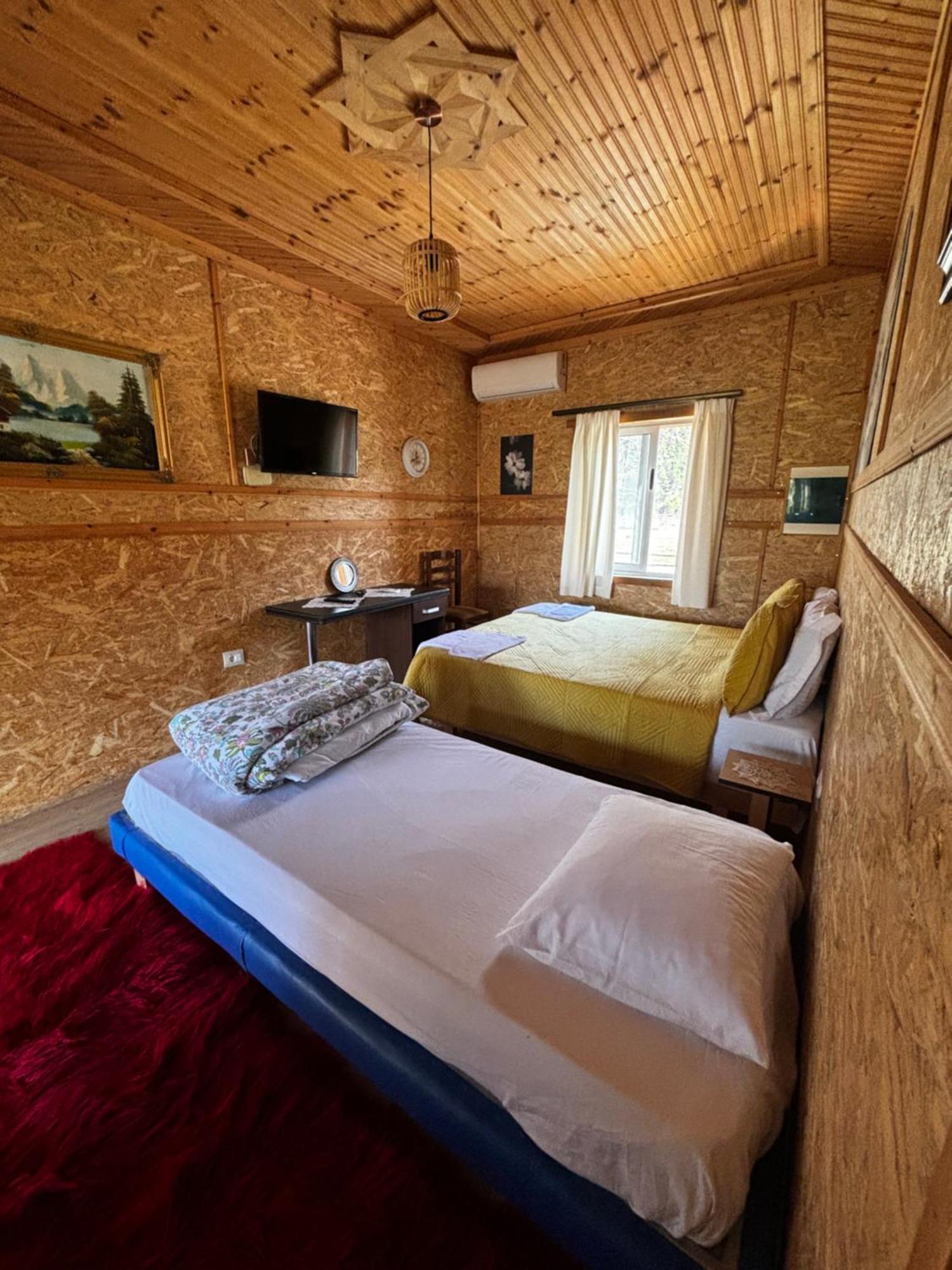 Bujtina Vjosa Hotel Memaliaj Ngoại thất bức ảnh